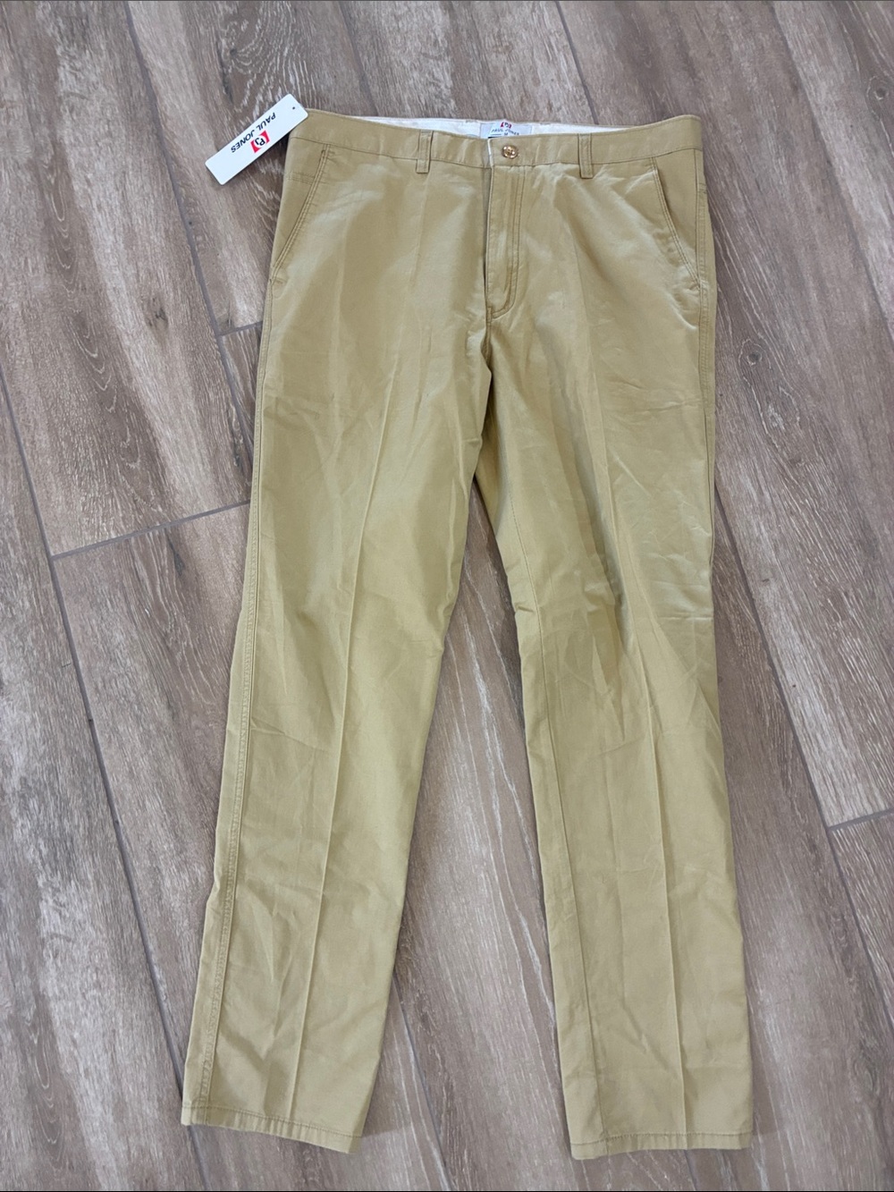 Men's Classic Chino Pants in Khaki